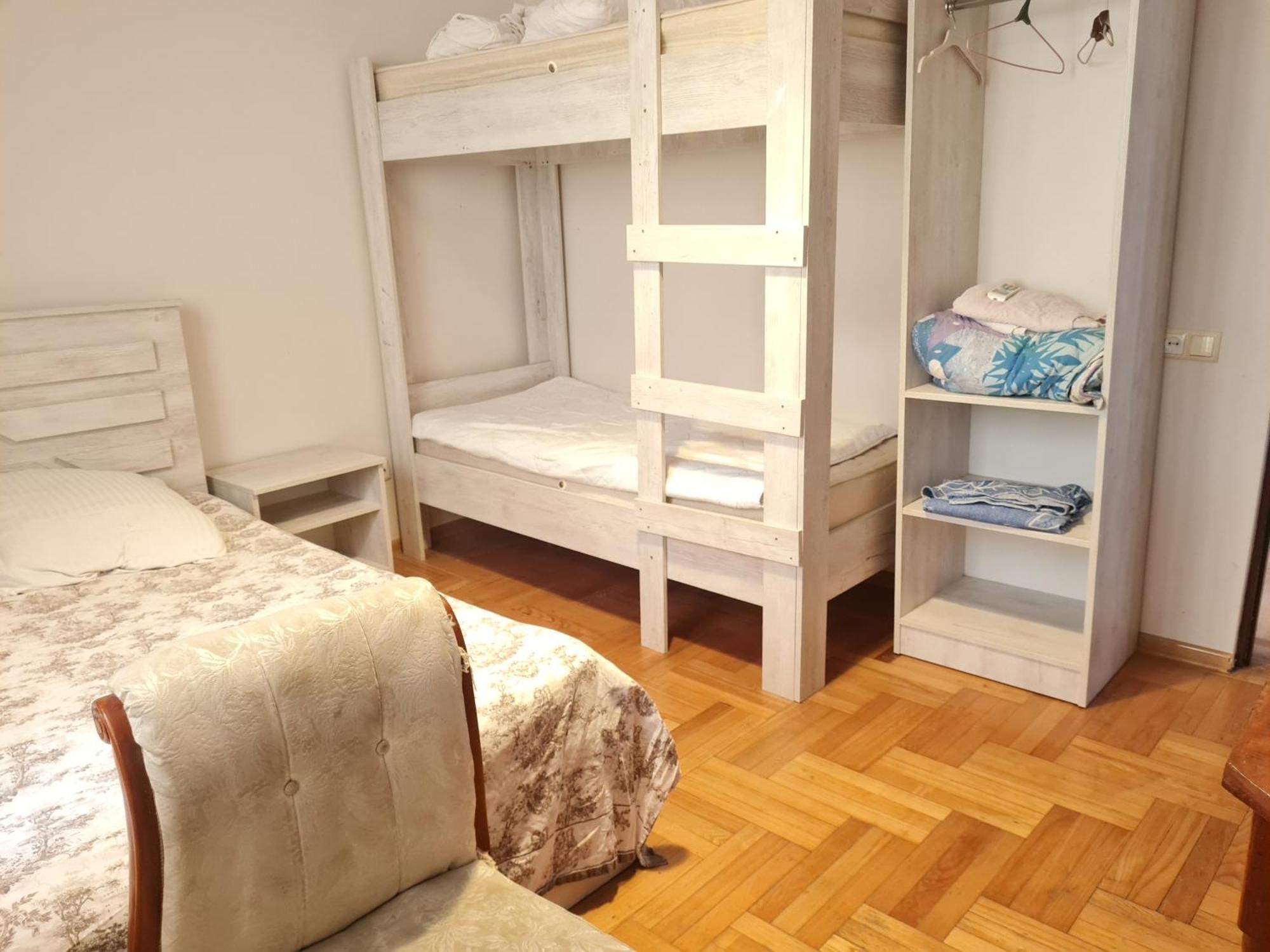 Merabi Guest House Makhinjauri Rom bilde