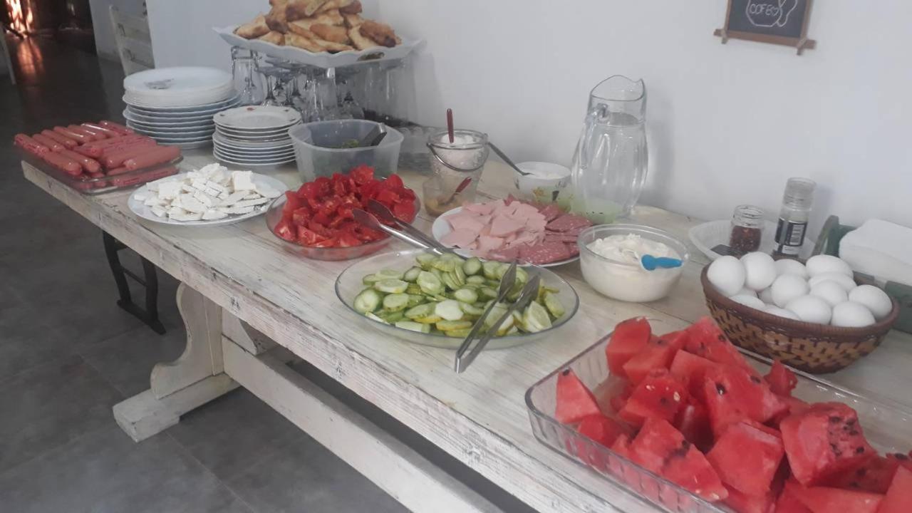 Merabi Guest House Makhinjauri Eksteriør bilde